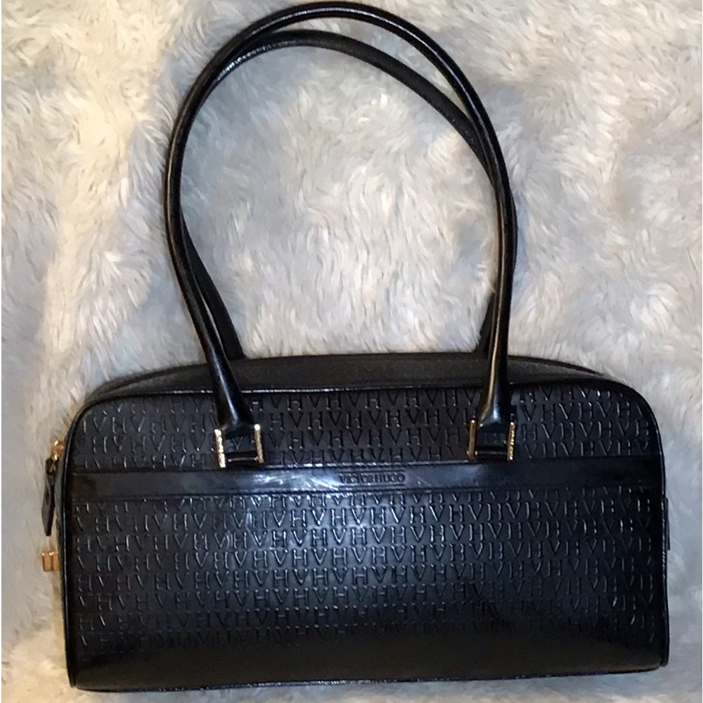 Victor Hugo black shoulder bag